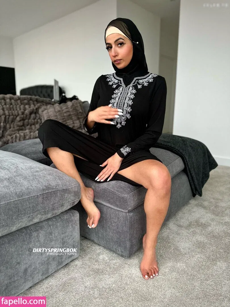 Aaliyah Yasin Onlyfans Photo Gallery 