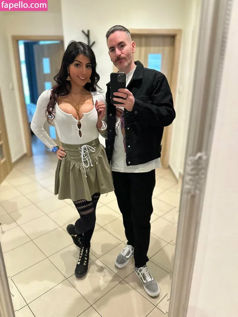 Aaliyah Yasin Onlyfans Photo Gallery 