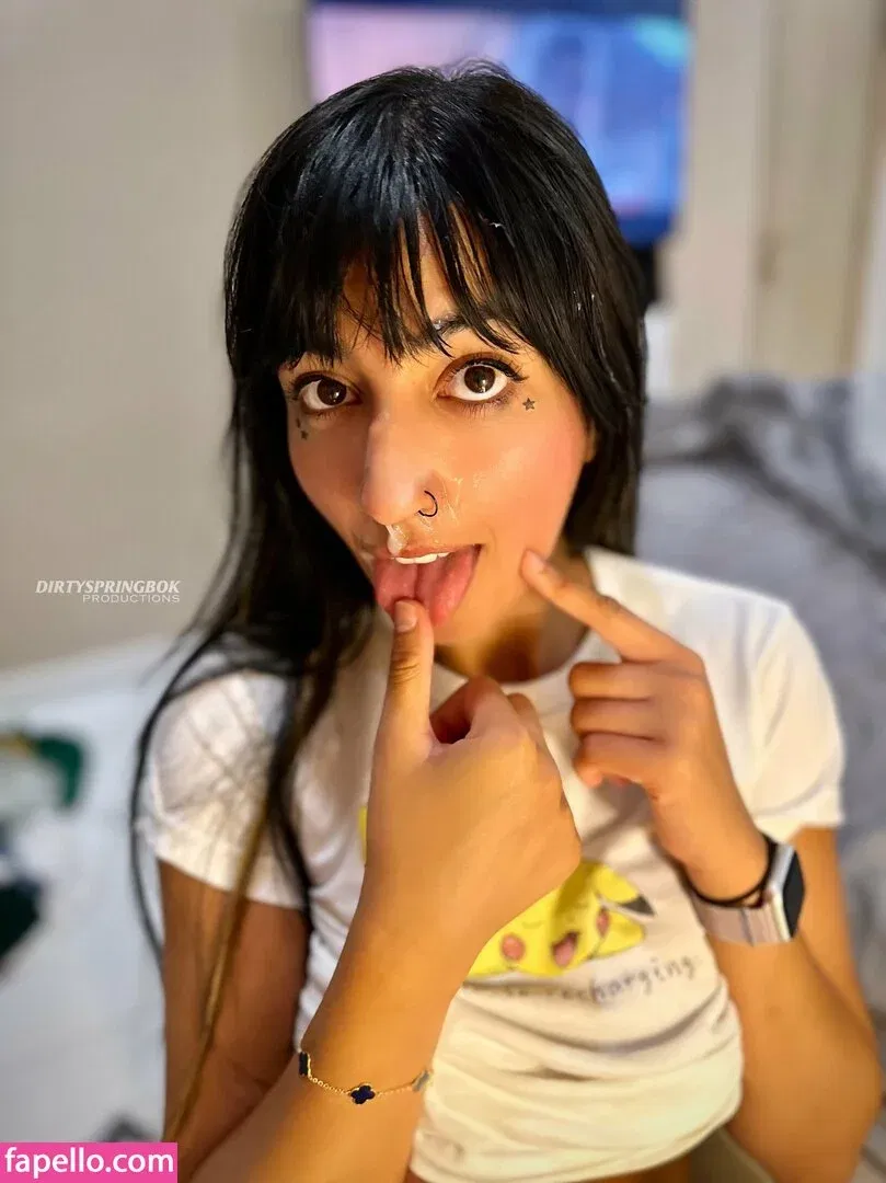 Aaliyah Yasin Onlyfans Photo Gallery 