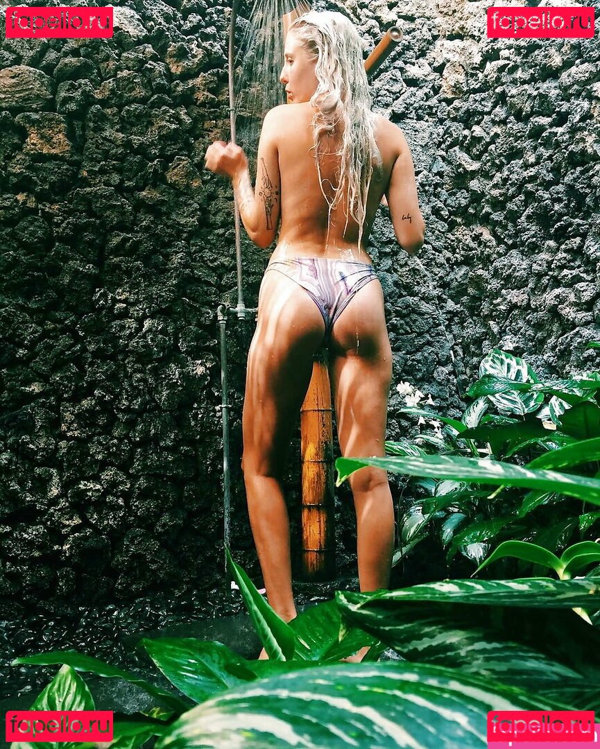Parnevik Nude Onlyfans Photo 22