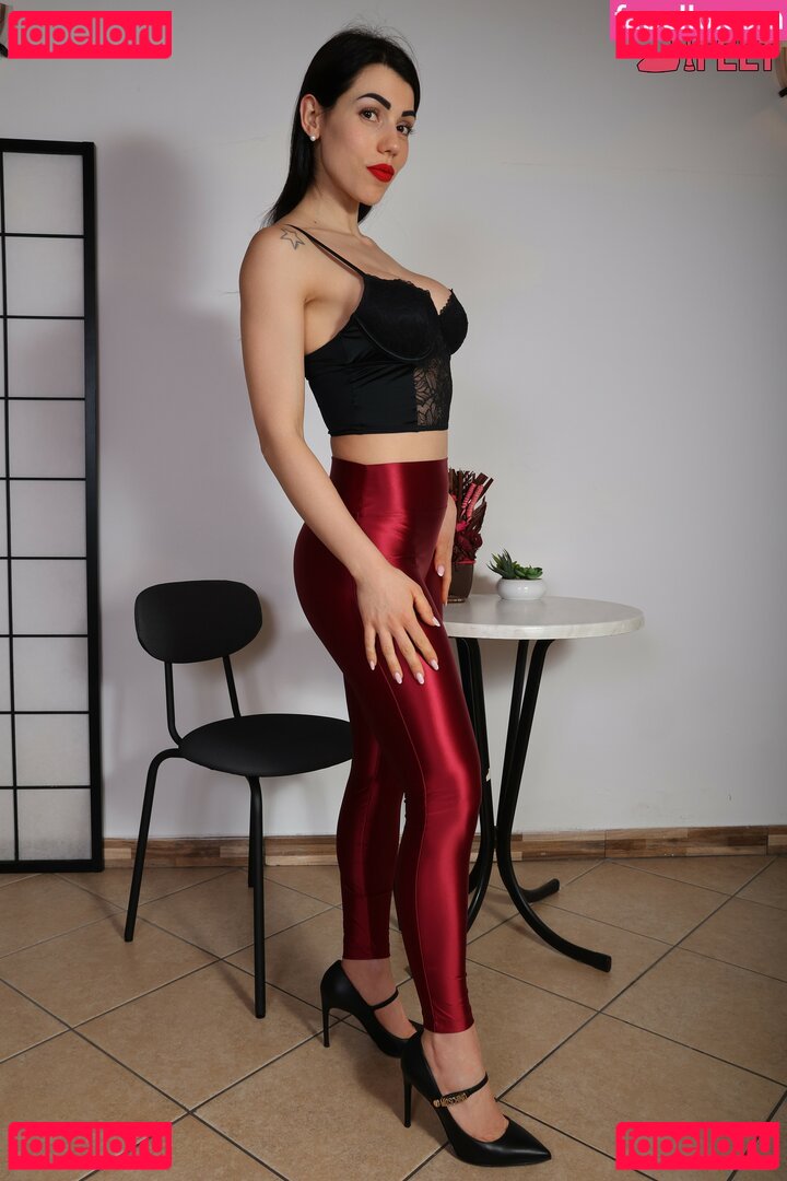 Petra Feet Nude Onlyfans Photo 47