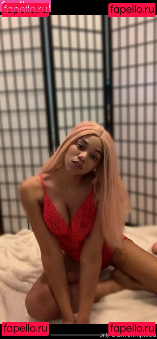 tornjordans Nude Onlyfans Photo 28