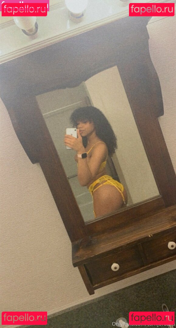 tornjordans Nude Onlyfans Photo 20
