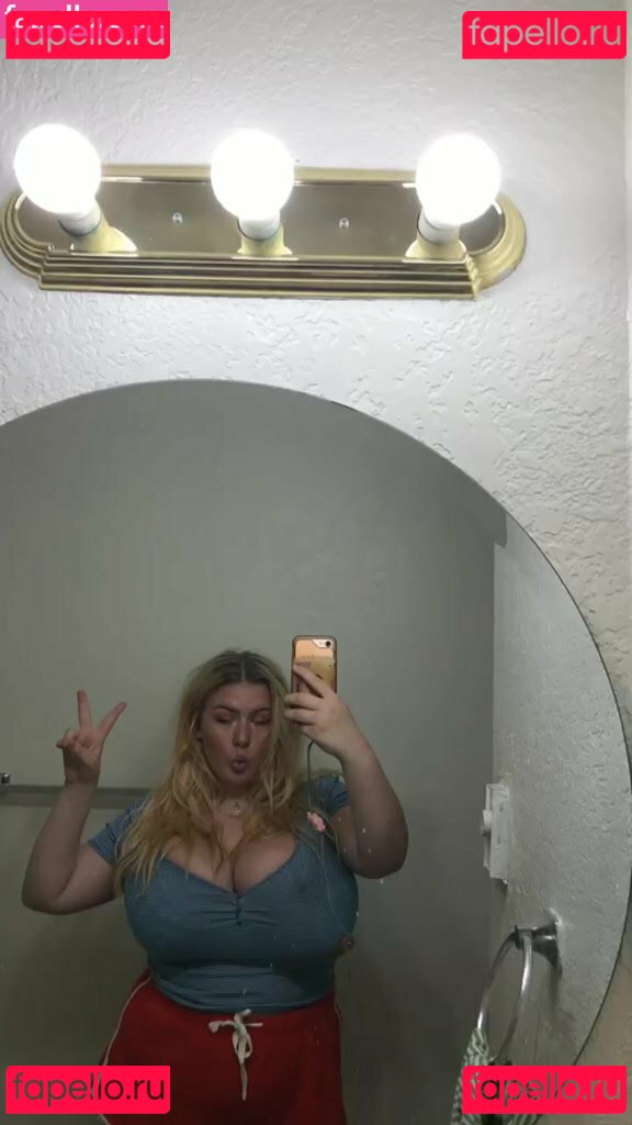 Grace Kivlin Nude Onlyfans Photo 39