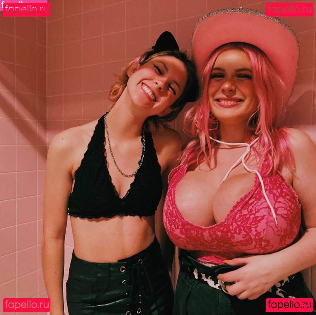 Grace Kivlin Nude Onlyfans Photo 26