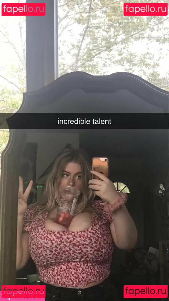 Grace Kivlin Nude Onlyfans Photo 6
