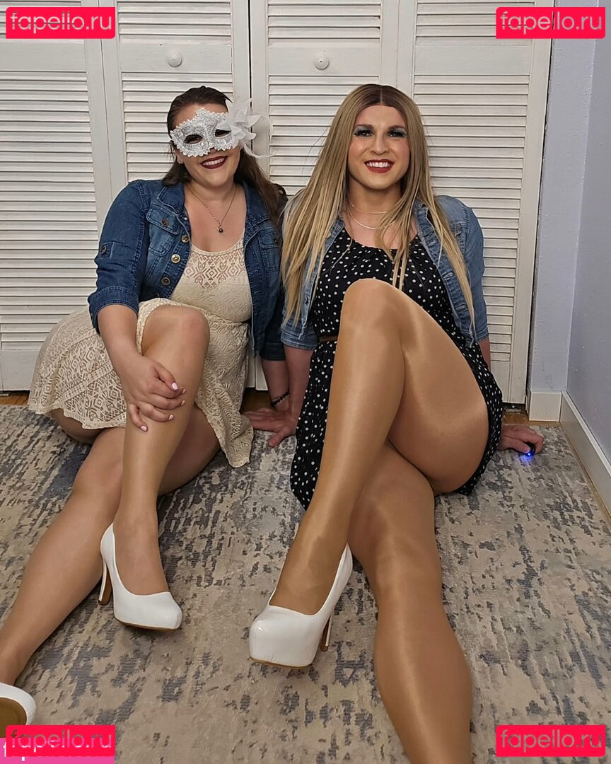 Lana VIP Nude Onlyfans Photo 4