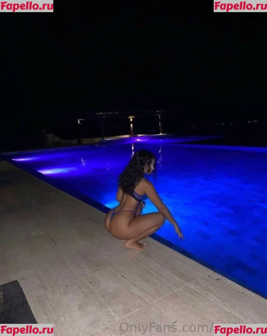 Melimtx Onlyfans Photo Gallery 