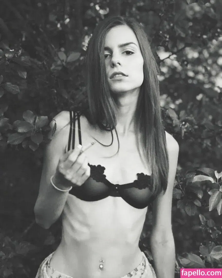 Melimtx Onlyfans Photo Gallery 