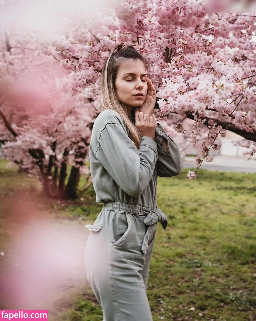 Melimtx Onlyfans Photo Gallery 