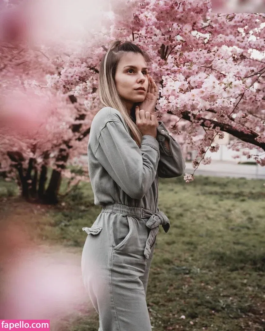 Melimtx Onlyfans Photo Gallery 