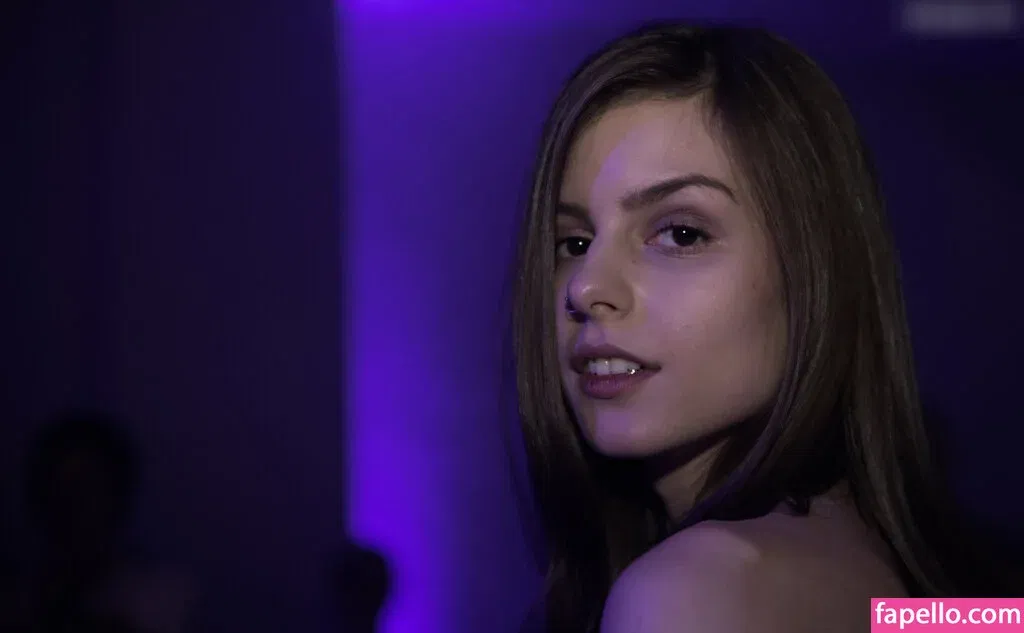 Melimtx Onlyfans Photo Gallery 