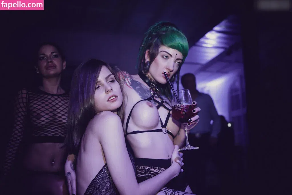 Melimtx Onlyfans Photo Gallery 