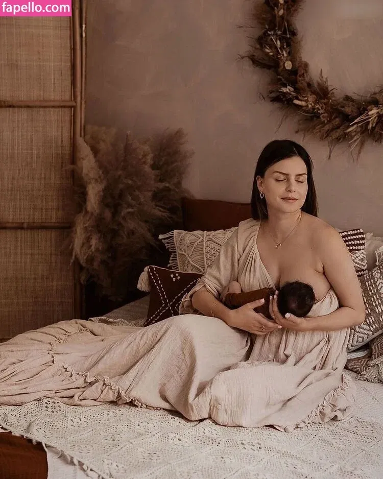 Melimtx Onlyfans Photo Gallery 