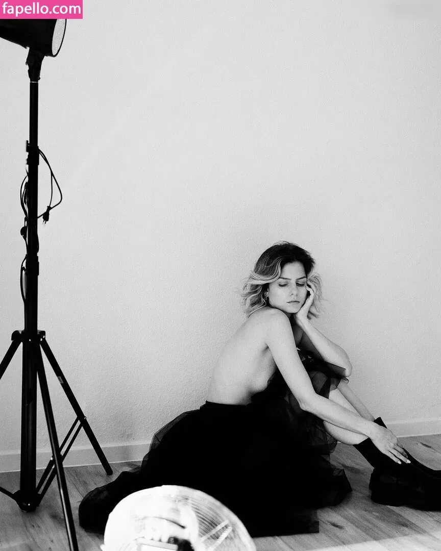 Melimtx Onlyfans Photo Gallery 