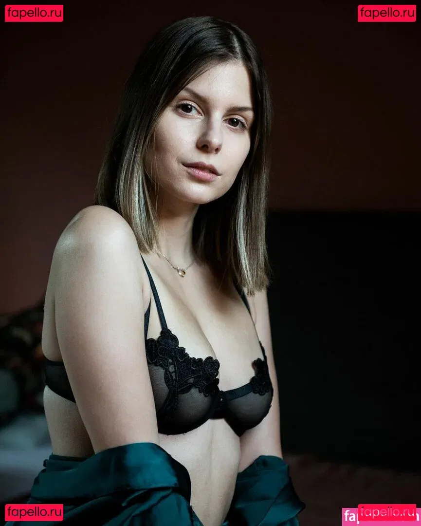 Melimtx Onlyfans Photo Gallery 