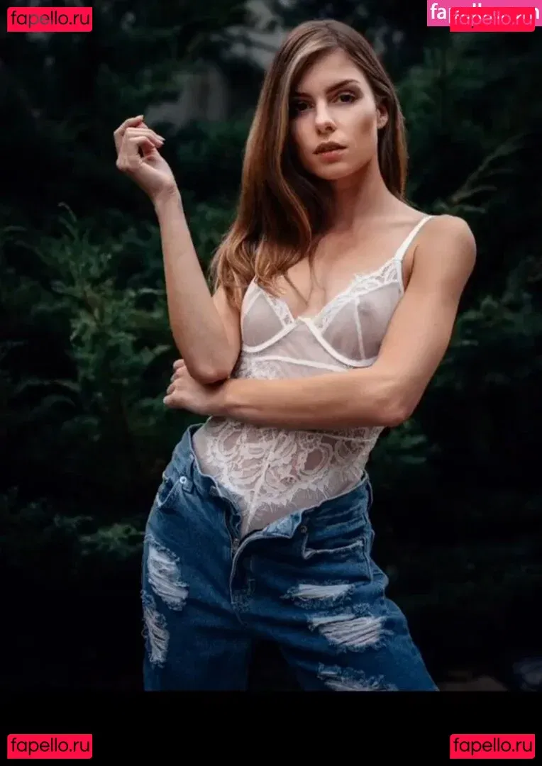 Melimtx Onlyfans Photo Gallery 