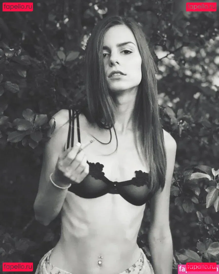 Melimtx Onlyfans Photo Gallery 