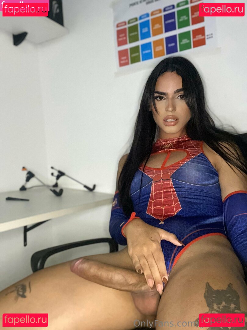 gothraissa Nude Onlyfans Photo 20