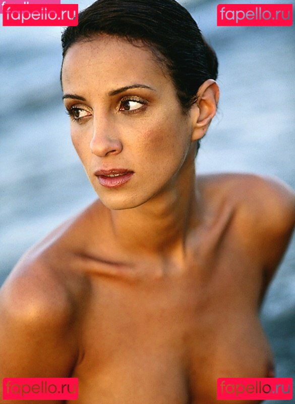 Dora Pohanyar Nude Onlyfans Photo 47