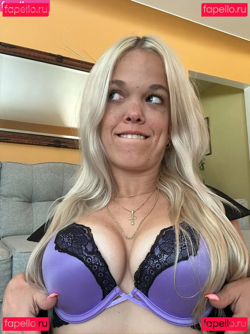 tiffanichance Nude Onlyfans Photo 9
