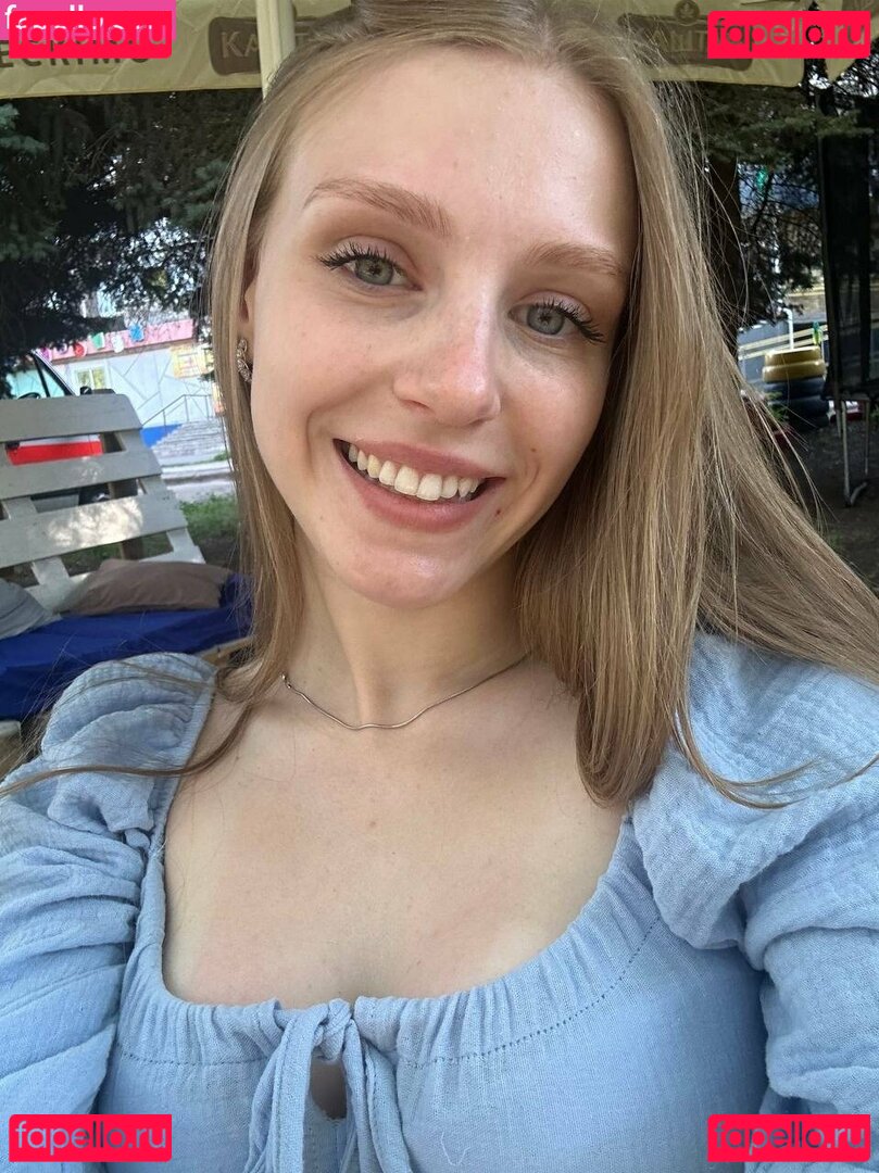 alice_19f Nude Onlyfans Photo 34
