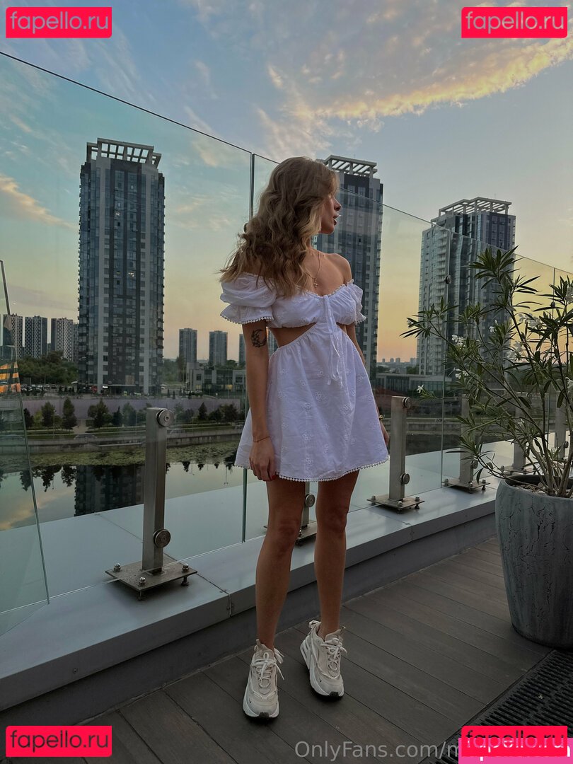 milaaa_rose Nude Onlyfans Photo 37