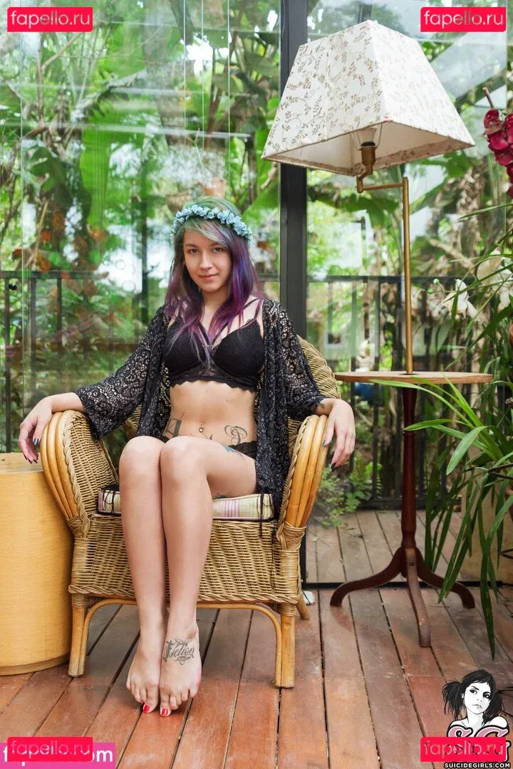 Wingsweak Onlyfans Photo Gallery 