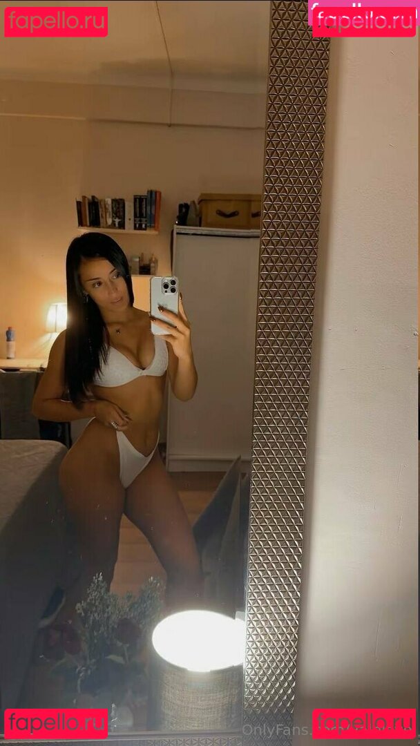 lovely_valen Nude Onlyfans Photo 51