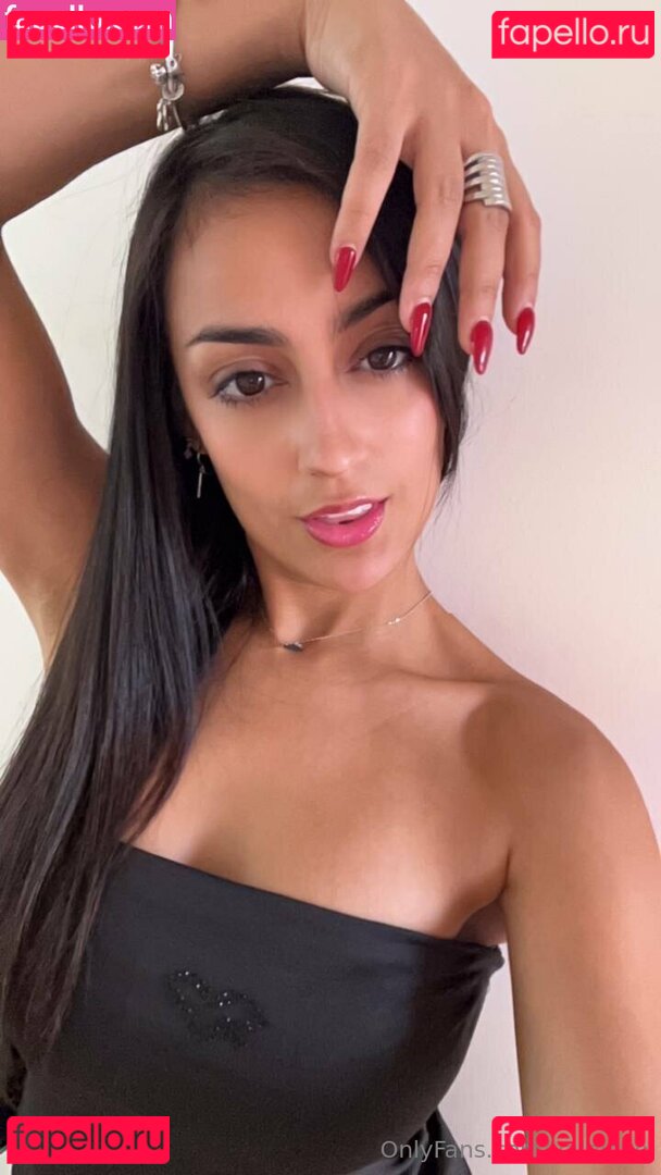 lovely_valen Nude Onlyfans Photo 20