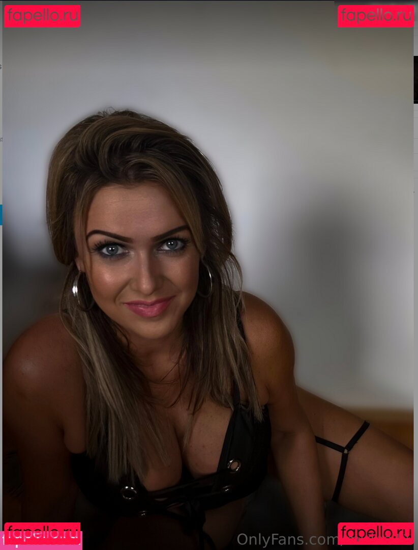 Mirina Nude Onlyfans Photo 5