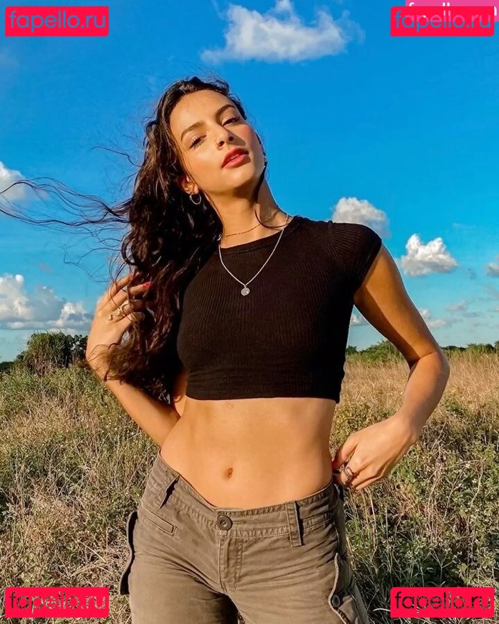 Liz Sanchez Nude Onlyfans Photo 19