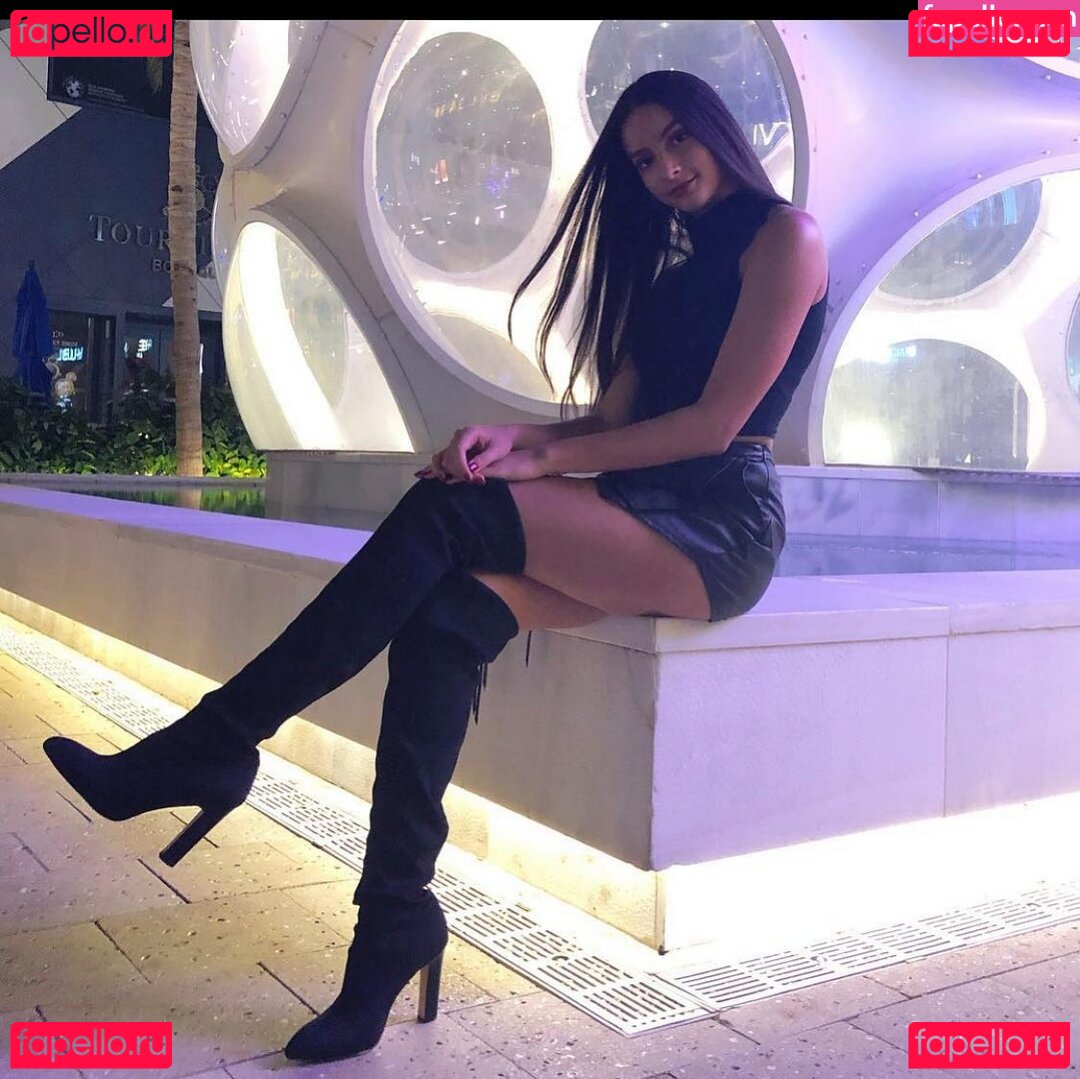 Liz Sanchez Nude Onlyfans Photo 16