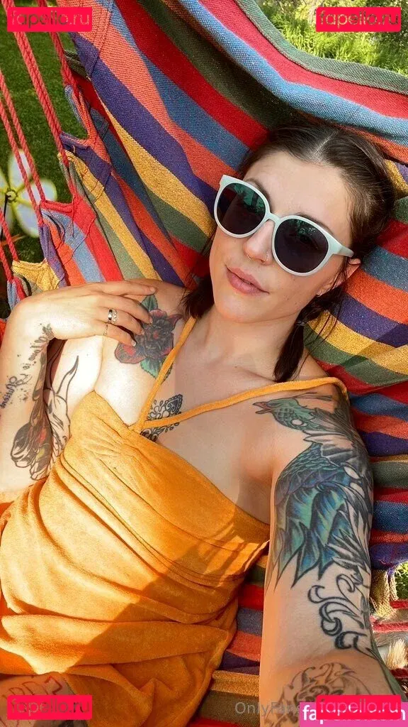 sixxela Onlyfans Photo Gallery 