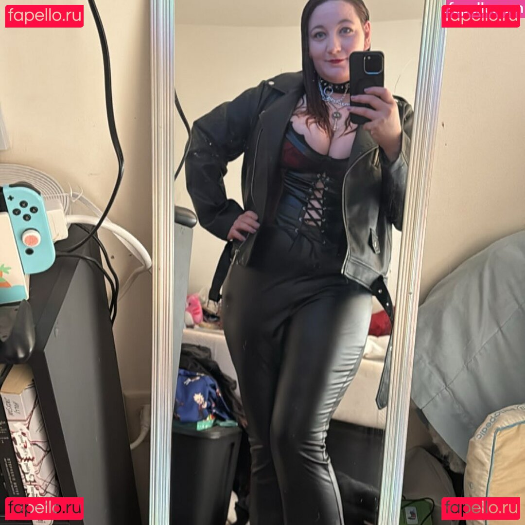 Vena Ardhave Nude Onlyfans Photo 17