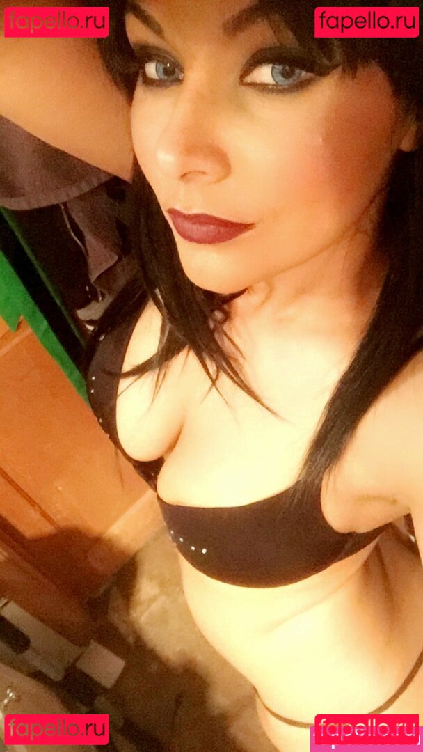 Soni Aralynn Nude Onlyfans Photo 22