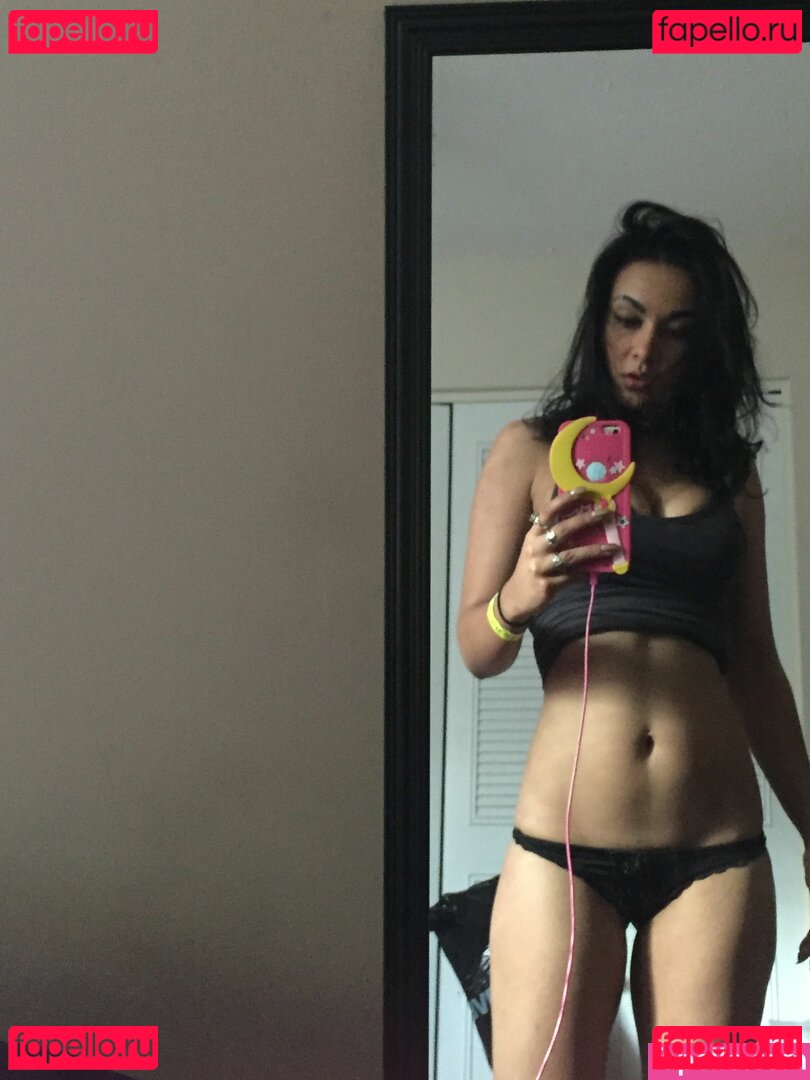 Soni Aralynn Nude Onlyfans Photo 19