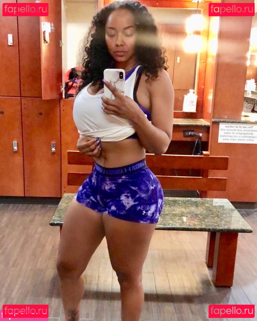 Esther Baxter Nude Onlyfans Photo 17