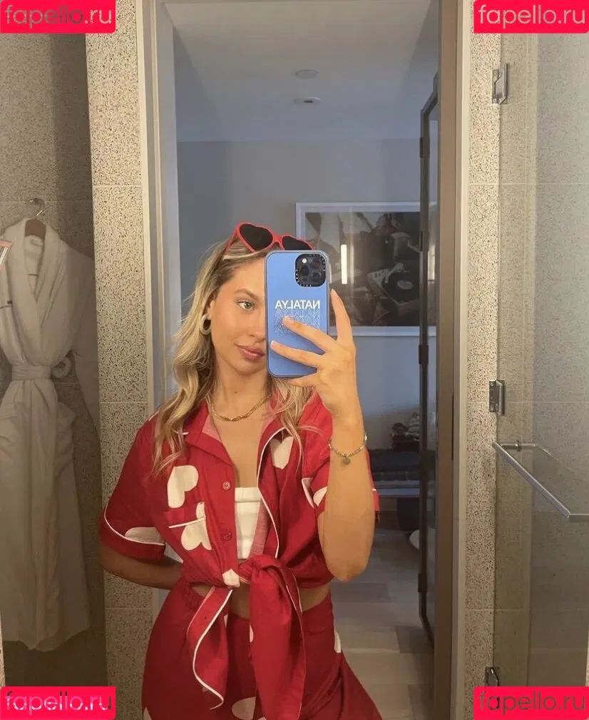 Natasha Bure Onlyfans Photo Gallery 