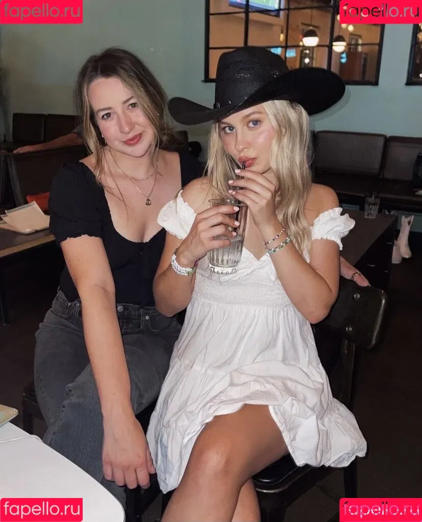 Natasha Bure Onlyfans Photo Gallery 