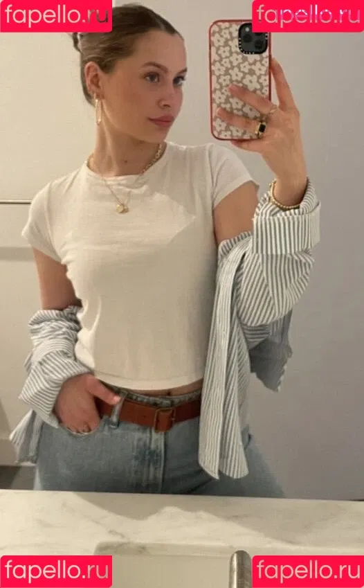 Natasha Bure Onlyfans Photo Gallery 