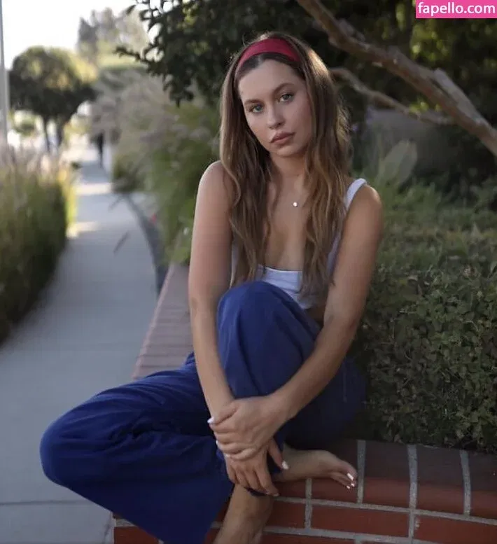 Natasha Bure Onlyfans Photo Gallery 