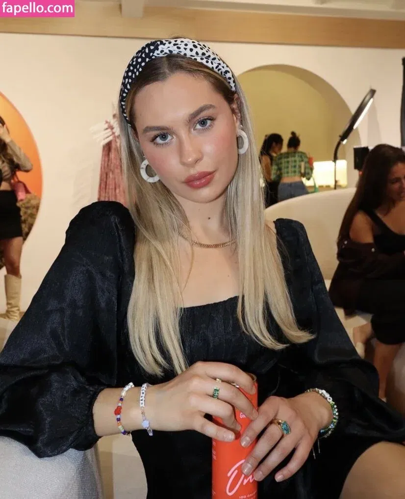 Natasha Bure Onlyfans Photo Gallery 