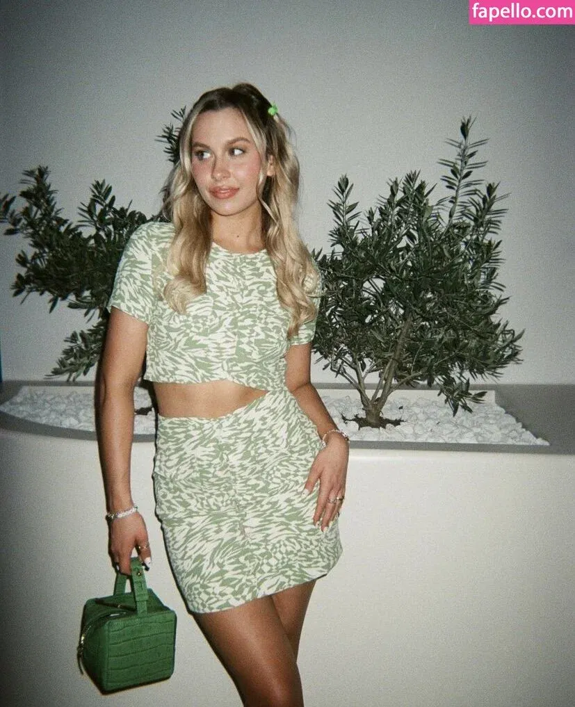 Natasha Bure Onlyfans Photo Gallery 