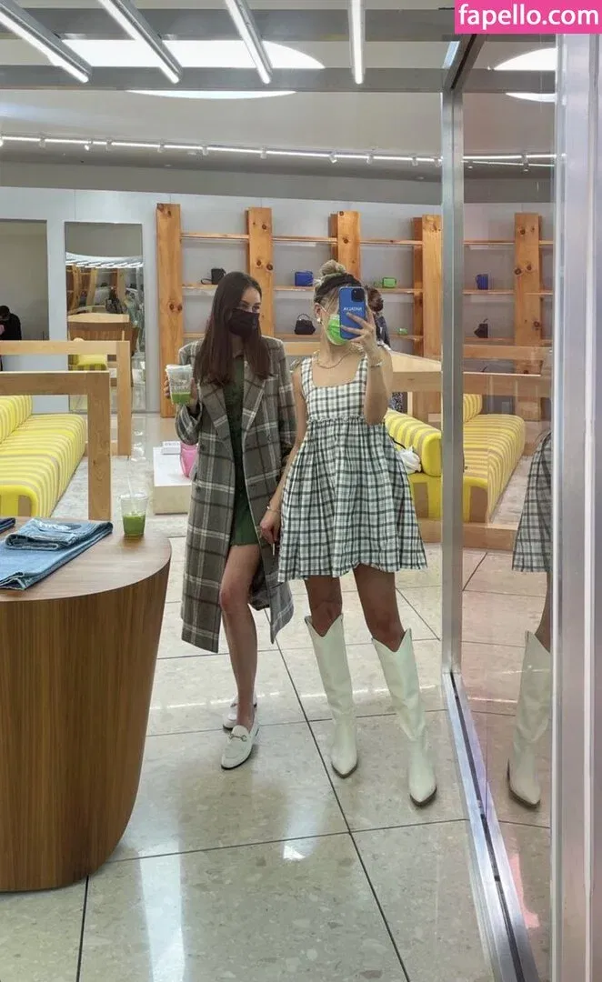 Natasha Bure Onlyfans Photo Gallery 