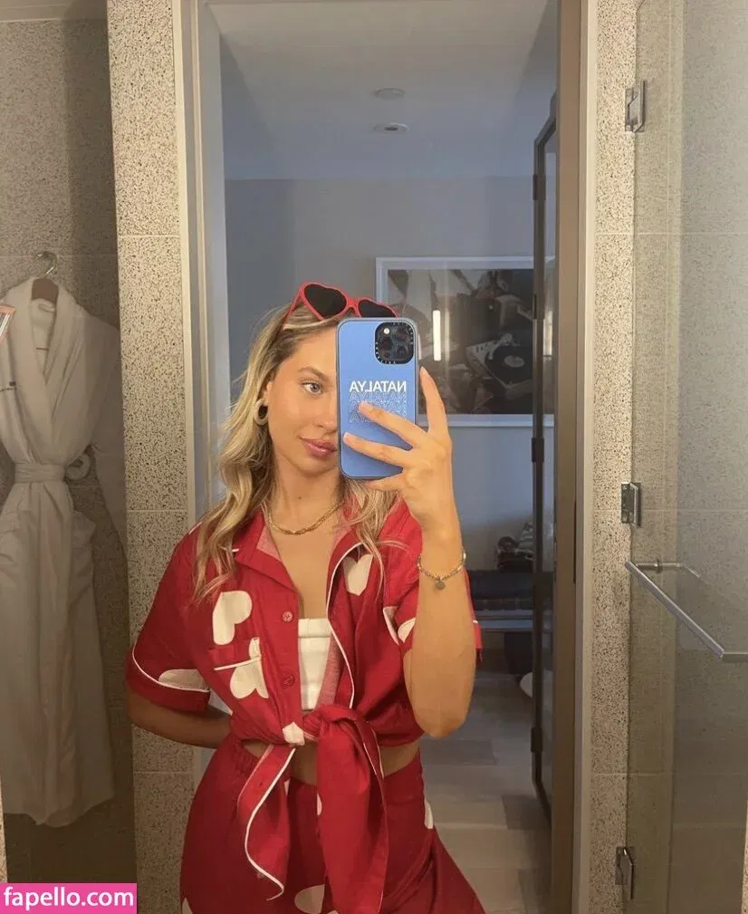 Natasha Bure Onlyfans Photo Gallery 