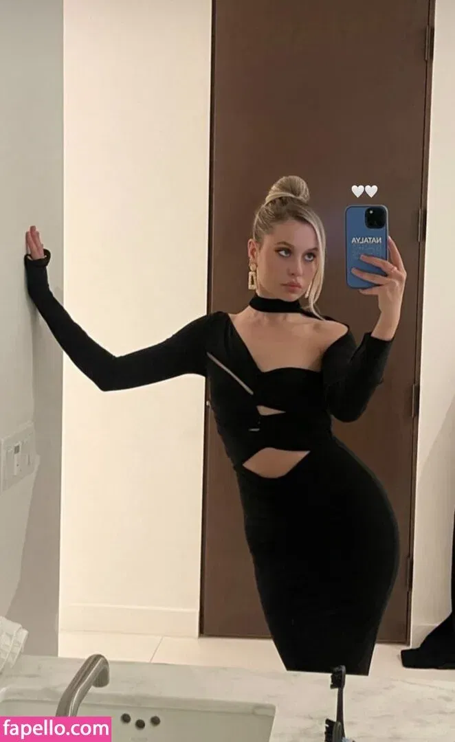 Natasha Bure Onlyfans Photo Gallery 