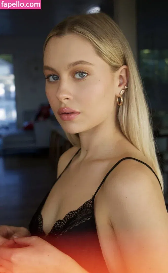 Natasha Bure Onlyfans Photo Gallery 