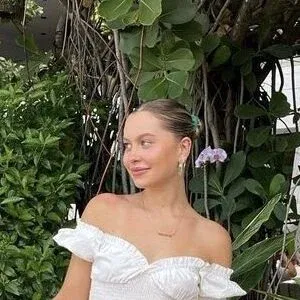 Natasha Bure Onlyfans Photo Gallery 