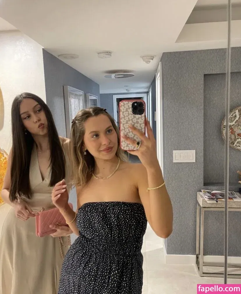 Natasha Bure Onlyfans Photo Gallery 